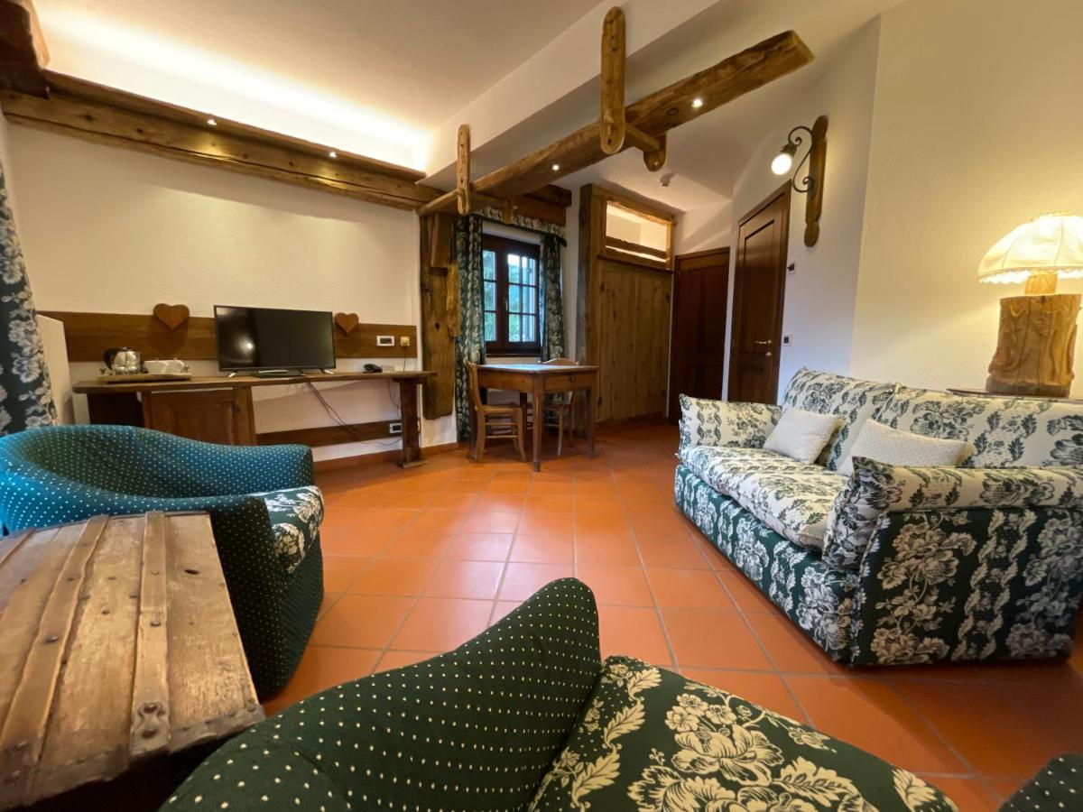 Hotel Milleluci Аоста Экстерьер фото